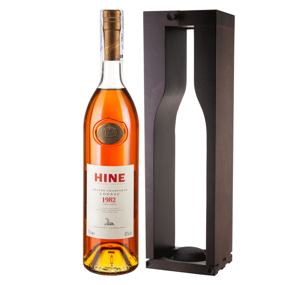 Коньяк HINE Vintage Grande Champagne 1982, in wooden gift box, 0,7